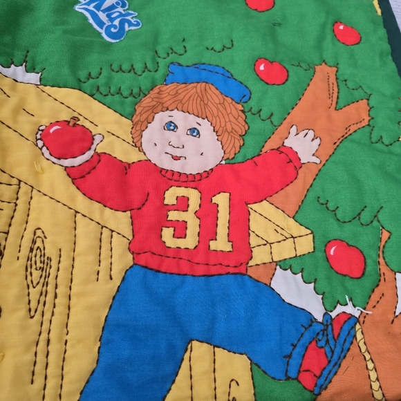 Vintage Cabbage Patch Quilt Blanket 43” X 33” Crib Baby Wall Hanging - Picture 8 of 11